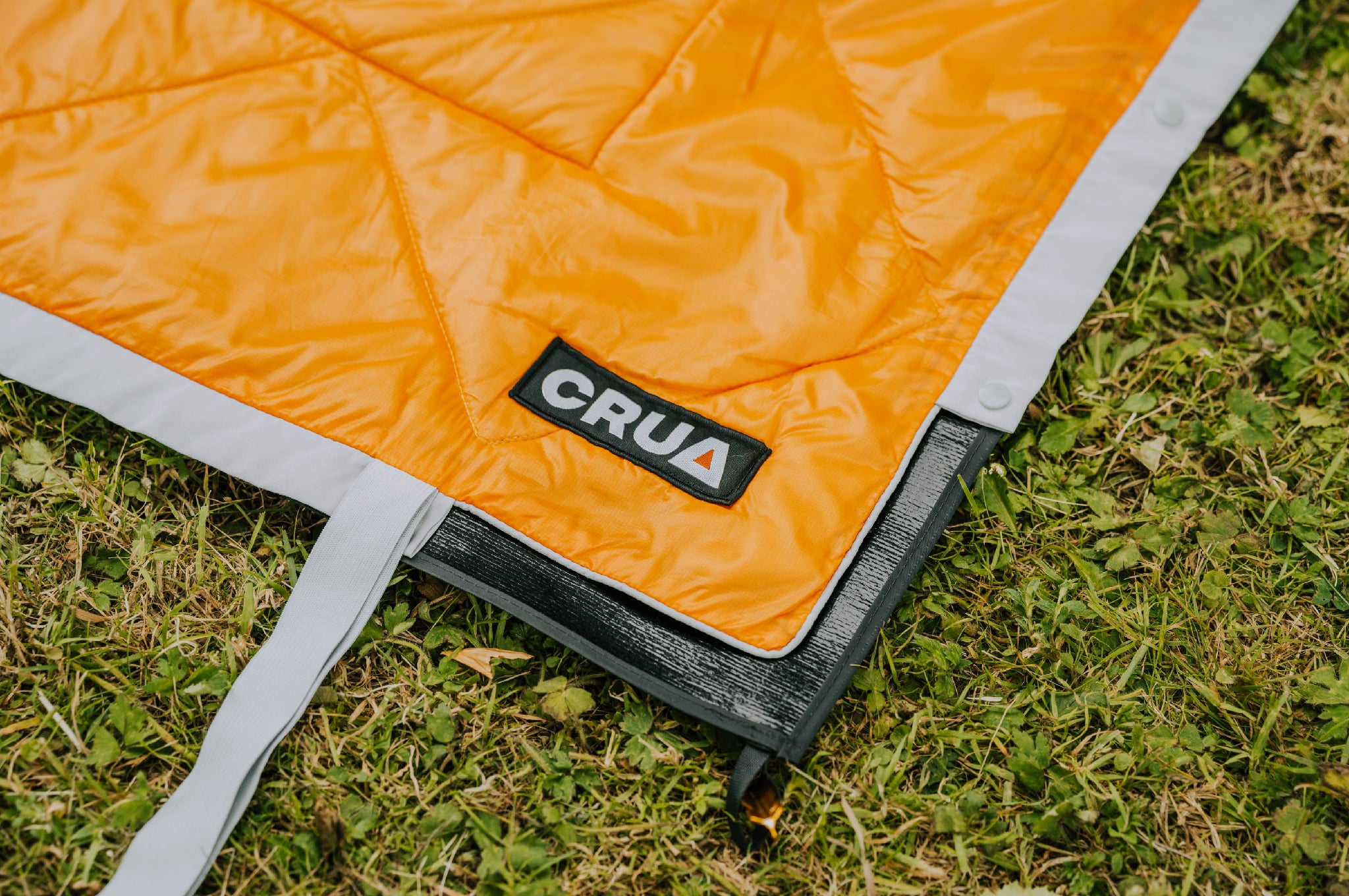 CULLA BLANKET FOOTPRINT | PROTECT YOURSELF AND YOUR BLANKET FROM CHILLY GROUND AND WET GRASS| NOT AVAILABLE IN US/CA